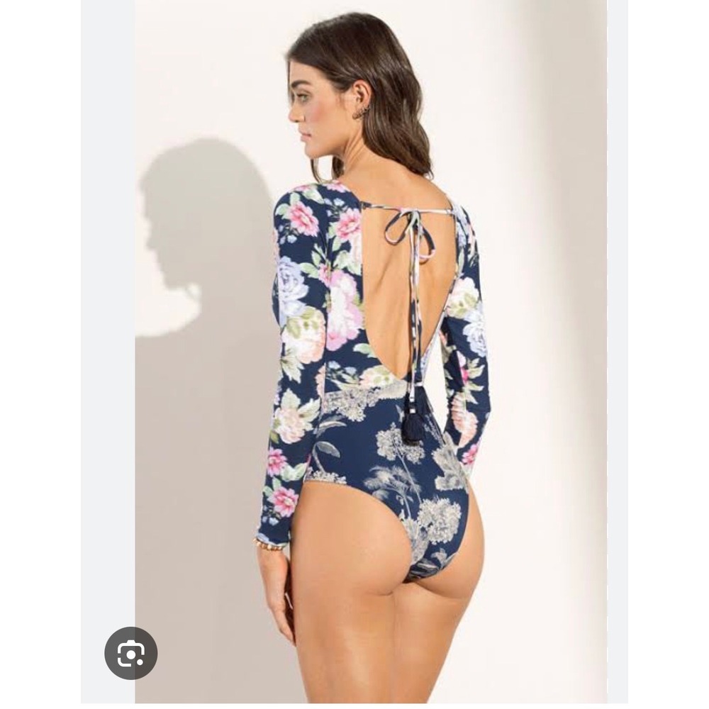 Maaji Long Sleeve One Piece Swimsuit XL Navy Floral NEW Open Back Surf Suit - Picture 2 of 13